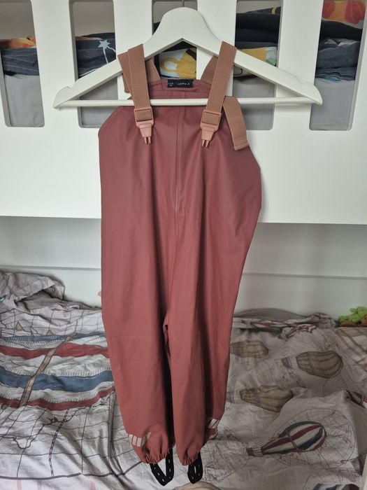 Водоустойчиво яке и панталон размер 92