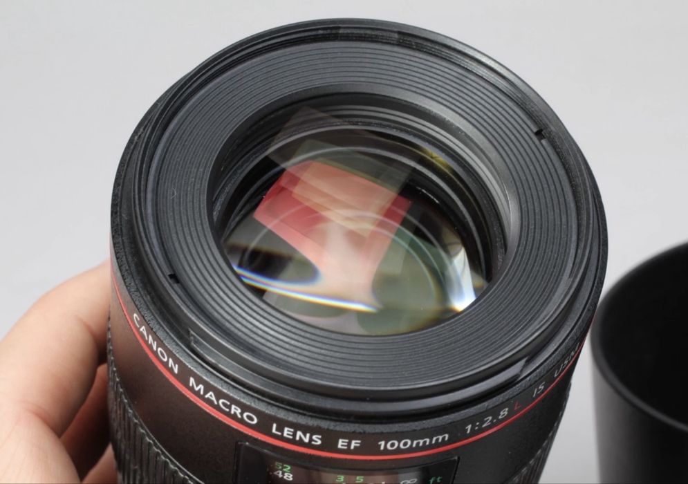 Макро Обектив Canon EF 100mm f/2.8L