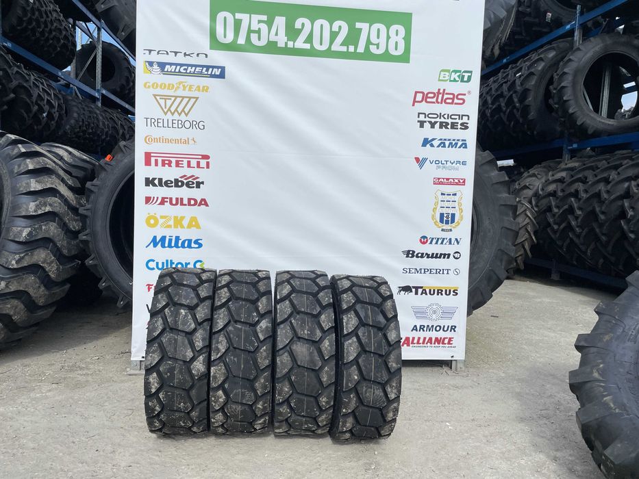 Anvelope industriale 10-16.5 de bobcat cu 12PR robuste JCB