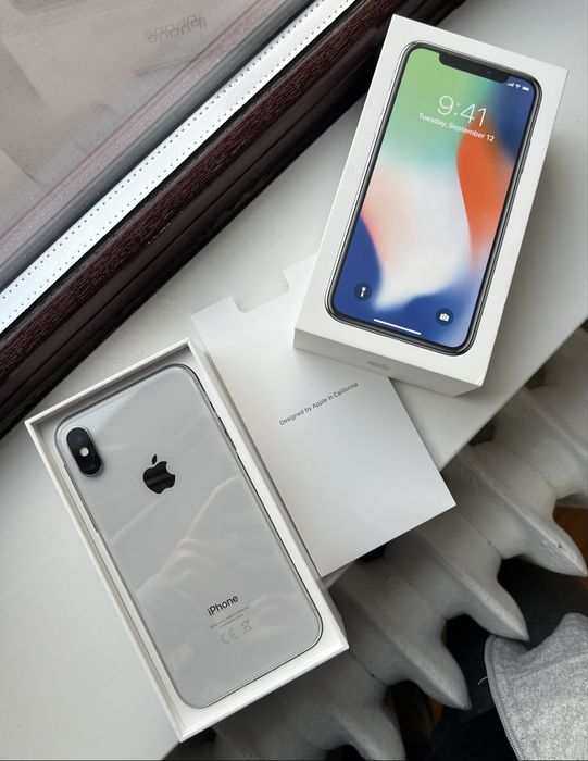 iPhone X - 64GB , 4G, silver