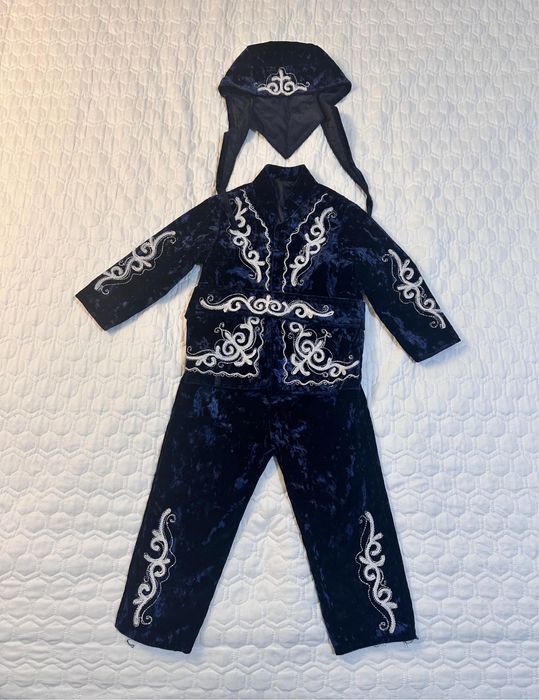 Кахазский национальный костюм