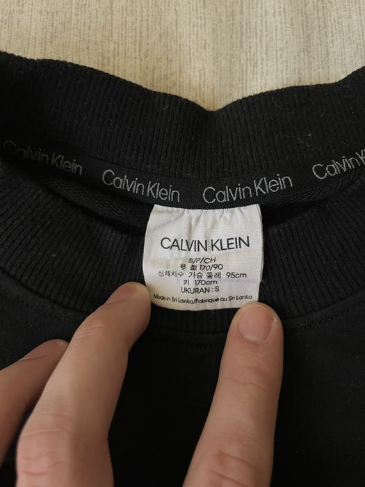 Черна блуза-Calvin Klein