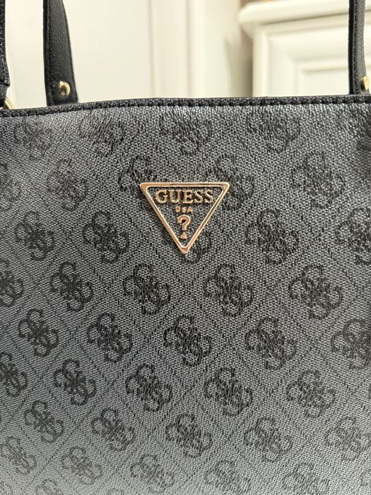 Geanta Guess noua cu eticheta