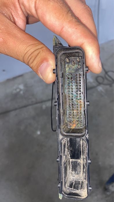 Авто электрик на выездь !