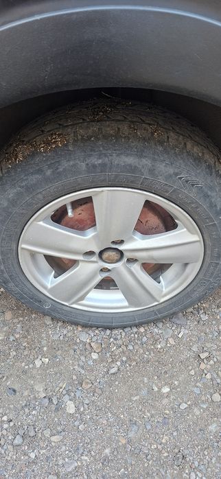 Продам шины комплект