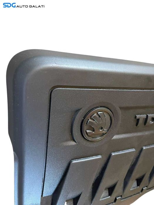 Capac Protectie Burete Antifonare Motor Skoda Octavia 2 2.0 TDI CFHC CFHF CLCA CLCB 2008 - 2015 Cod 03L103925BK 03L103925AA [C4207]