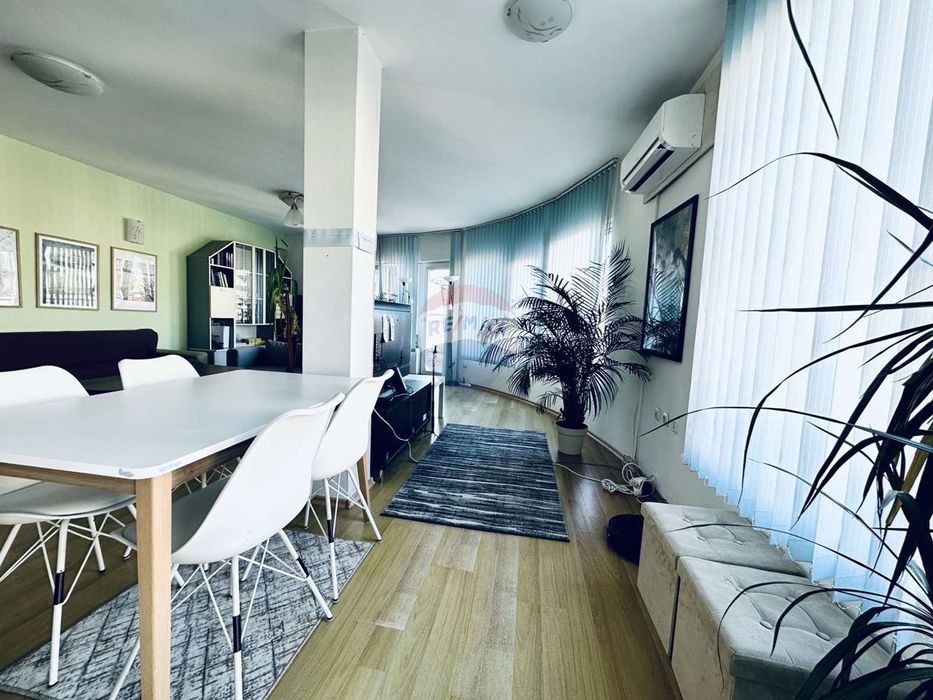 Апартамент с две спални на топ локация за продажба, гр. Варна, Я.И.