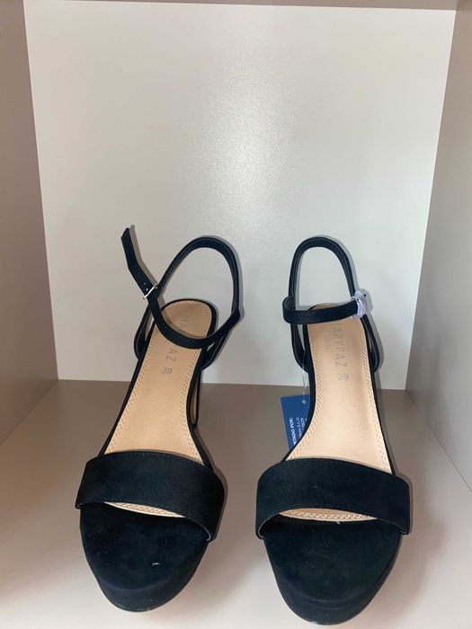 Обувки MARYPAZ (черни)