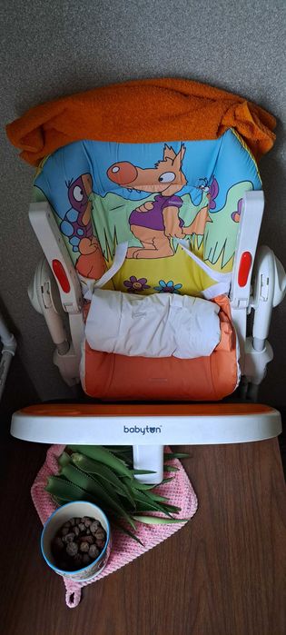 Стульчик для кормления babyton