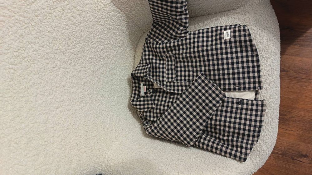 Комплект връхна риза и панталон ново