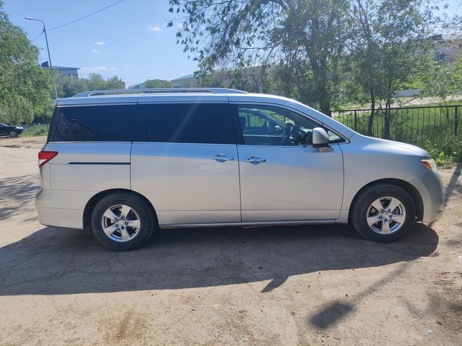 Nissan Quest 2012