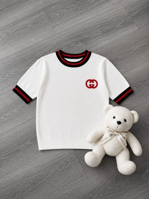 Tricou din  tricot