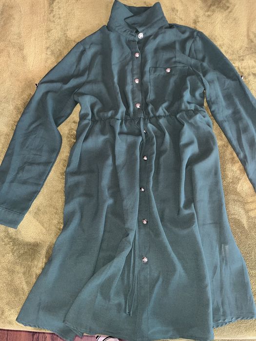 Рокля - пролет/есен с дълъг ръкав.