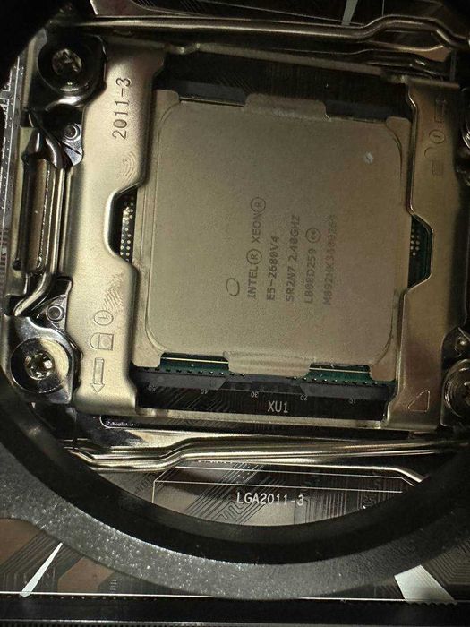 Новый комплект 14 ядерный 2680v4 + 32gb DDR4