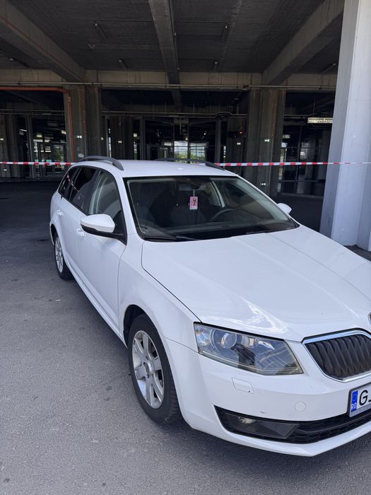 SKODA Octavia 2015 — imagine 3