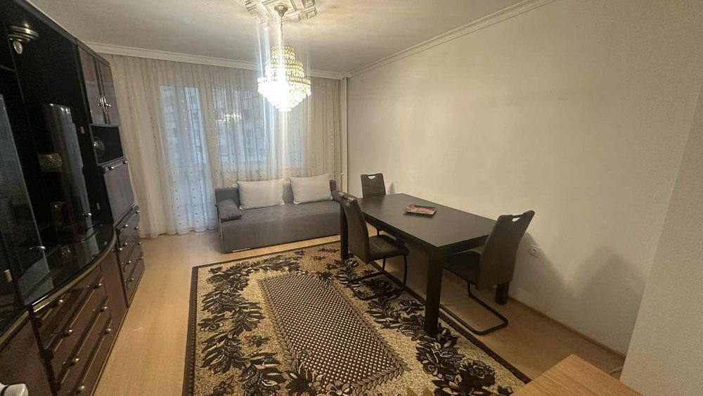 Дава се под наем Тристаен апартамент в София, Разсадника - 100 кв.м за 697.17 € - Снимка #1