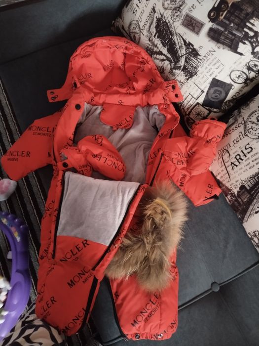 Продам комбезы зима весна осень