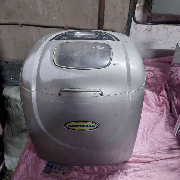 Продам ледогенератор