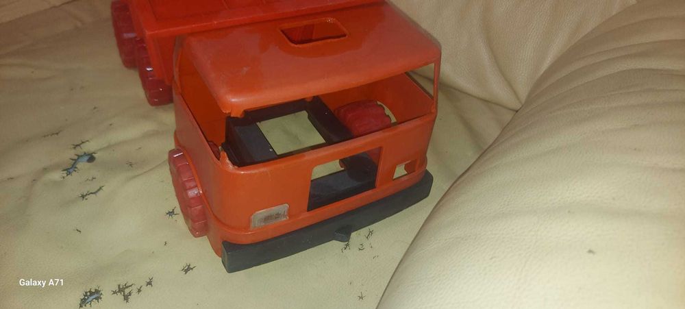 Jucarii vechi tabla si plastic Romanesti si chinezesti