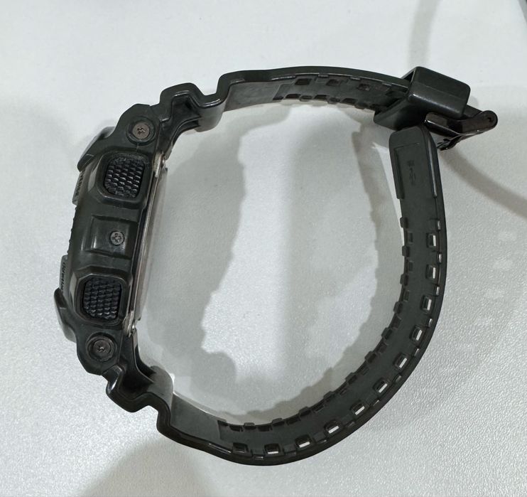 Продам Casio G shock