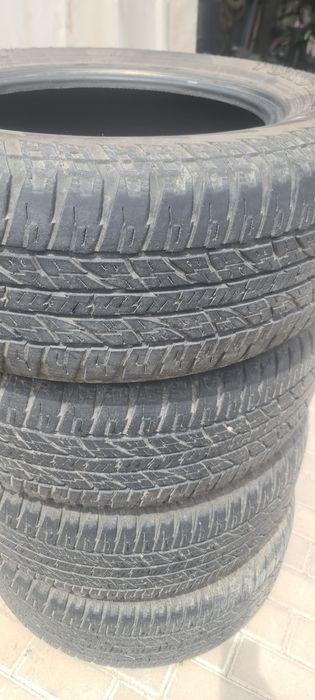Продам рузину б/у 265/60/18