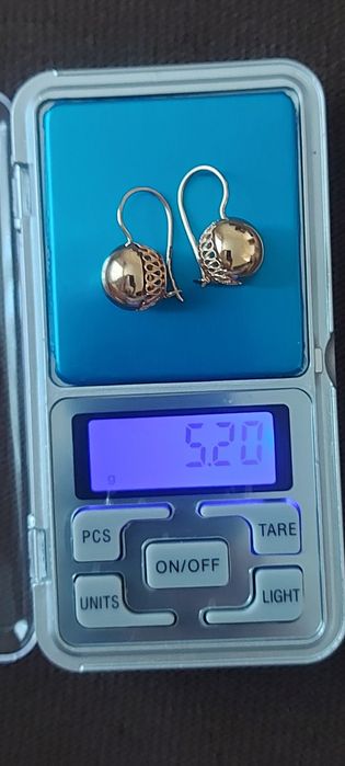 Золотое кольцо и серьги. СССР