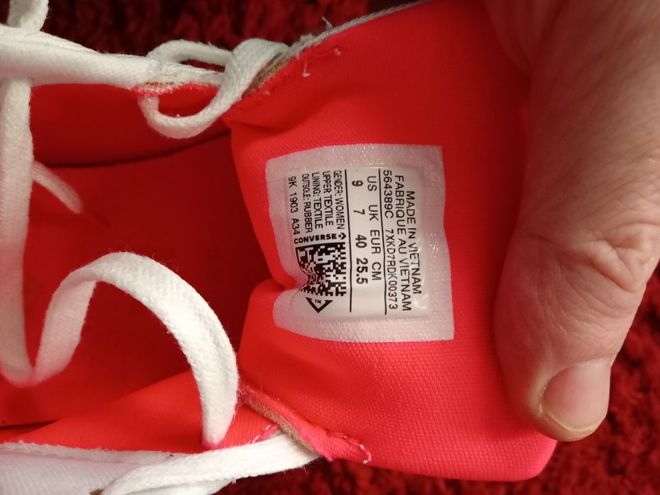 Tenesi  dama Converse One Star