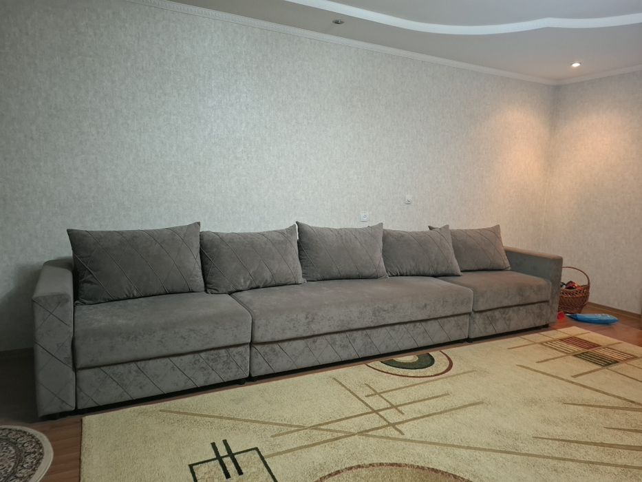 Продам Диван новый