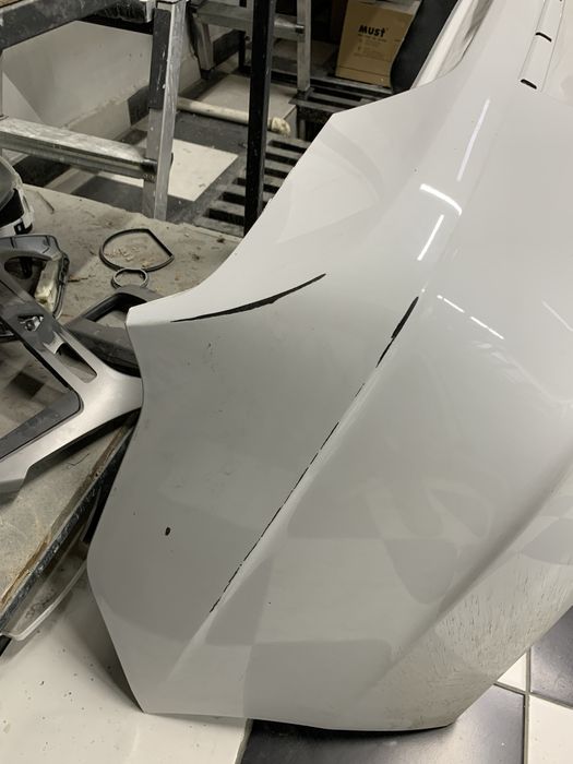 Продам задний и передний бампер кобальт в отличном состоянии