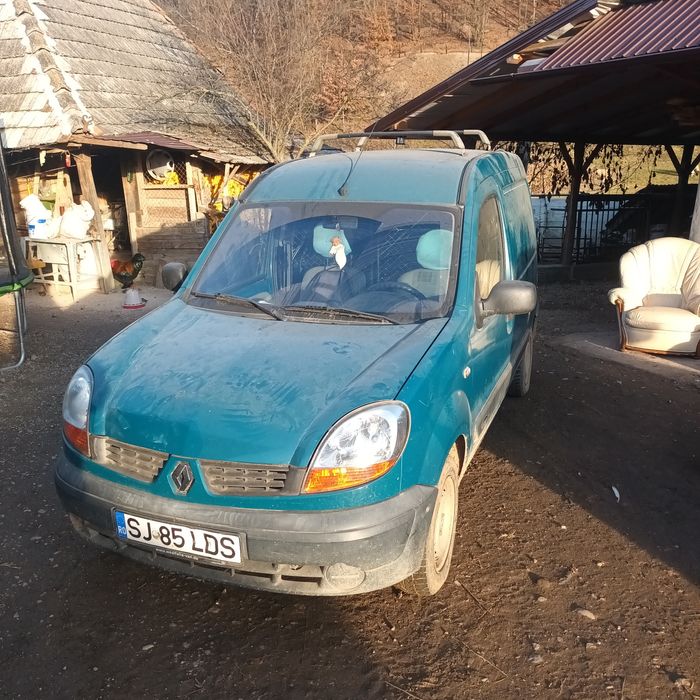 Vând Renault kangoo motor 1.2 benzina an 2007