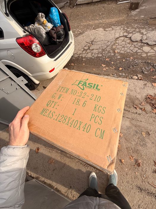 Продам новую елку