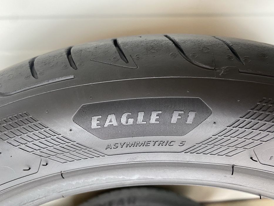 3бр летни гуми 235/45/17/Goodyear Eagle F1 assymetric/dot0720/5.5мм