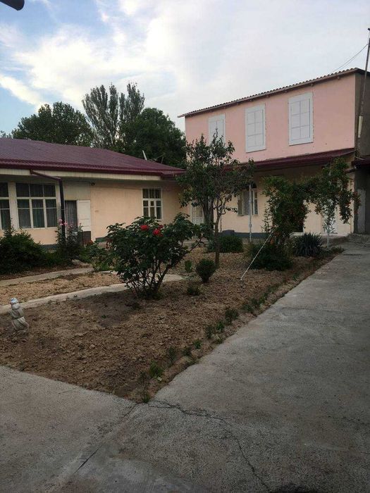 Уй сотилади Луначарскийда