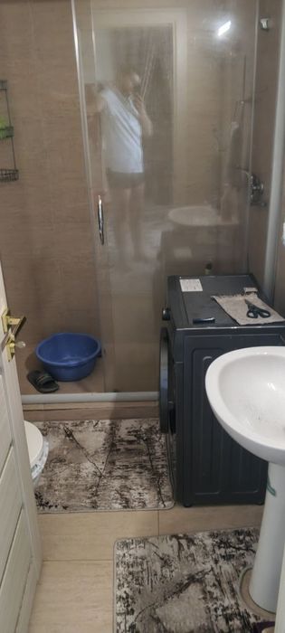 Kvartira srochniy bollarga sheriklikka ijaraga beriladi
