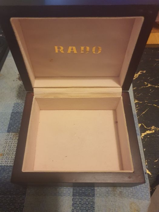 Луксозни кутии от часовници. Doxa, Candino, SEIKO, Rado, RW,Citizen.