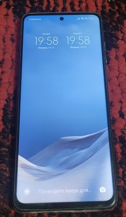 pocco  telefon sotiladi