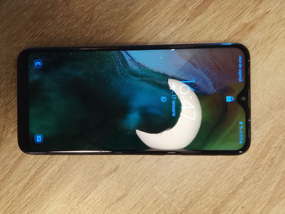 Vând telefon Samsung a 20 e