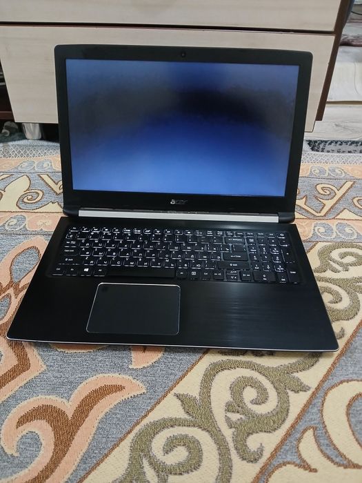 Acer i5 8300H GTX1050 Озу 16gb Ssd256gb hdd1000gb мощный ноутбук