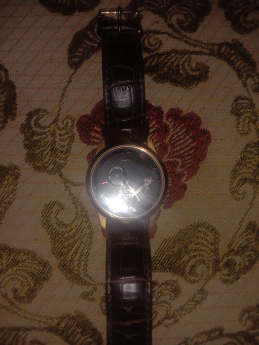 Продам часы  Ориент