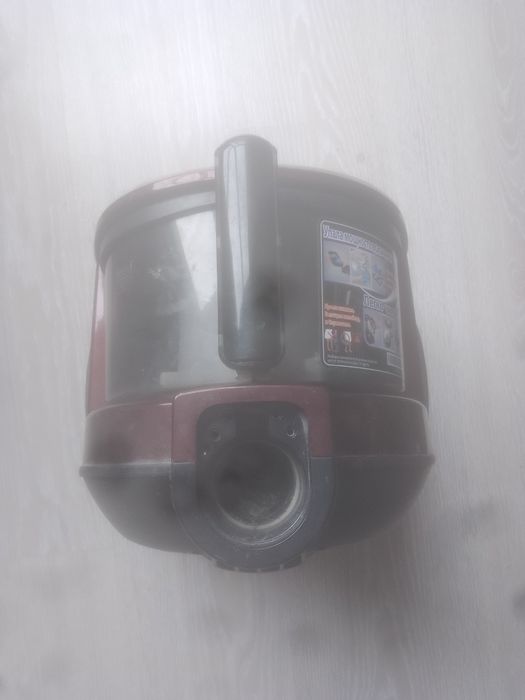 Продам пылесос рабочий