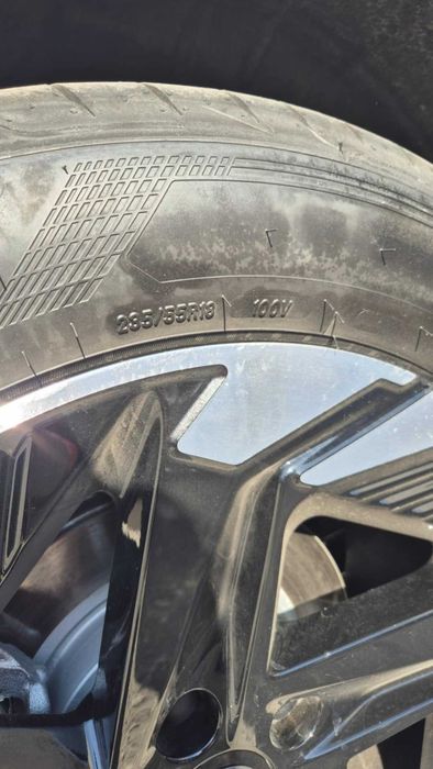 Летни гуми Good Year 235/55R18