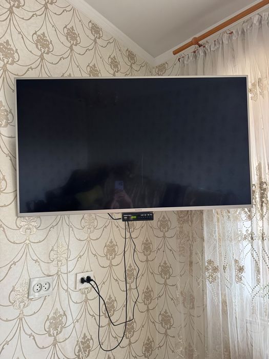 Телевизор Sony, б/у в хорошем состоянии