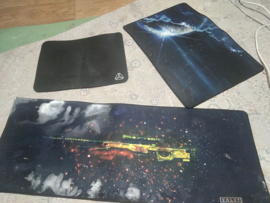 Продам коврик для компьютер