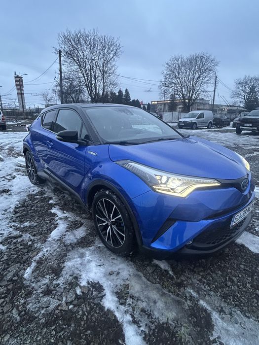 Toyota CH-R 1.8 Hybrid Bi-Tone