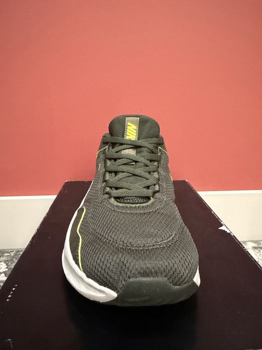 Nike Legend Essential 3 кроссовки для тренировок