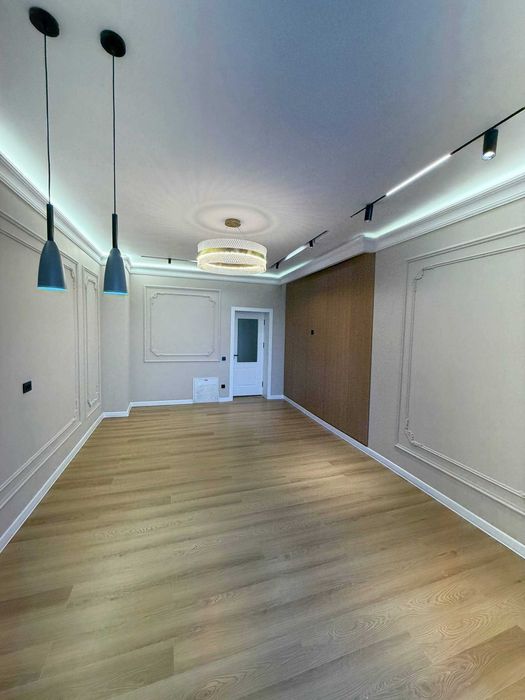 СРОЧНО !! Продается квартира в Яшнабаде 3/4/8 ( 90 кв/м) ЖК Azia House