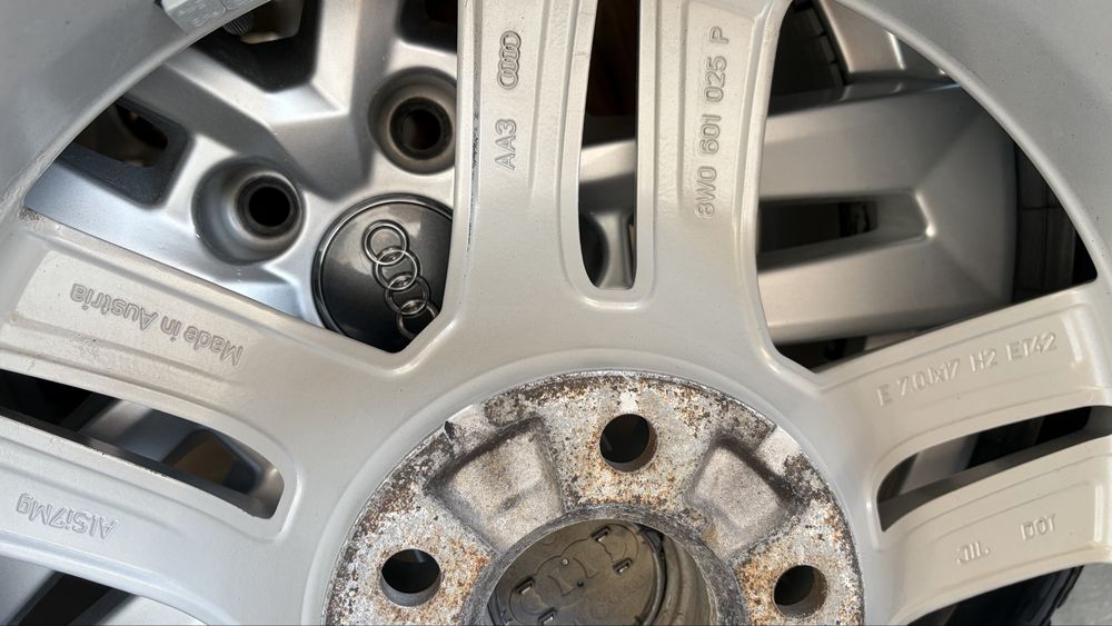 Jante Audi R17 Pirelli 2024 Roti iarnă Audi 225 50 R17 Dot 2024 Anvelope Pirelii 225 50 R17 Cauciucuri Pirelli 225 50 R17 Gume Pirelii 225 50 R17
