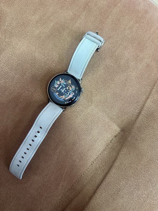 Smart часовник Huawei GT3