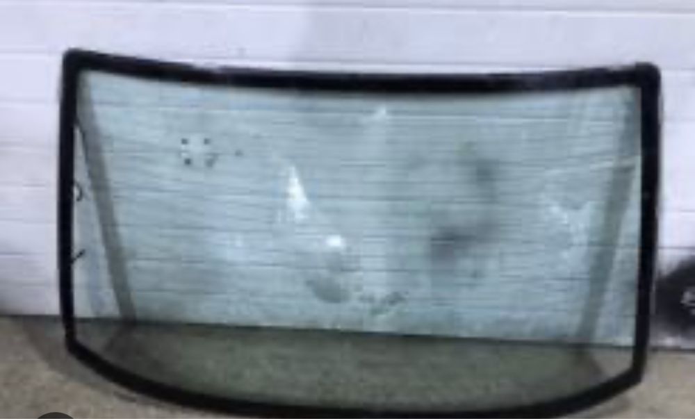 Задание стекло бмв е34 целое оригинал