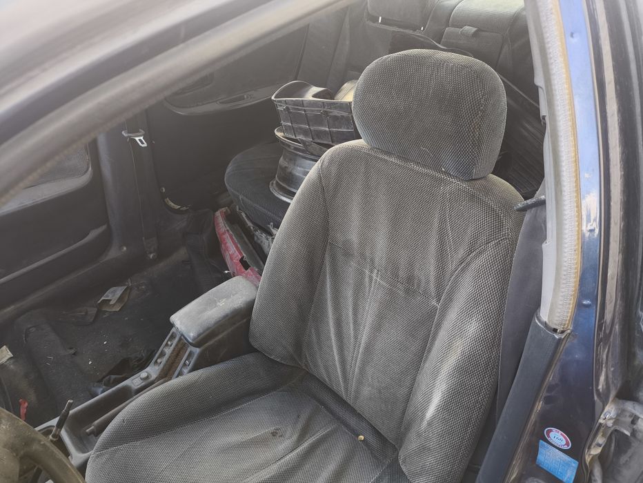 Nissan primera p10